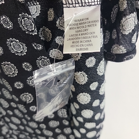 NEW Cozy Co Boho Anthro Geometric Black Tiered Skirt Dress Size XS NWT - Picture 7 of 8